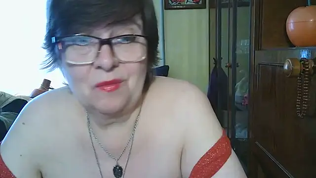 VeronicaGold511 online show from June 14, 6:25 am