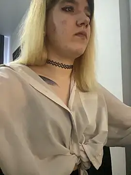 Cherry   Blossom online show from March 18, 1:05 pm