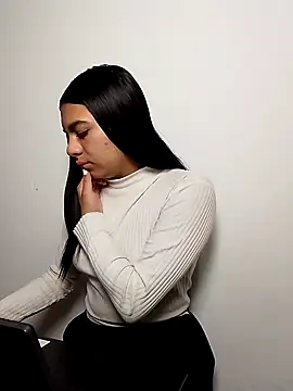 Emiily bliss online show from September 15, 1:08 pm