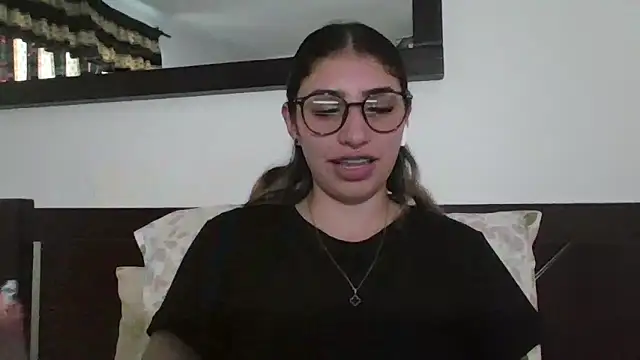 AriaBliss- online show from May 14, 8:36 pm