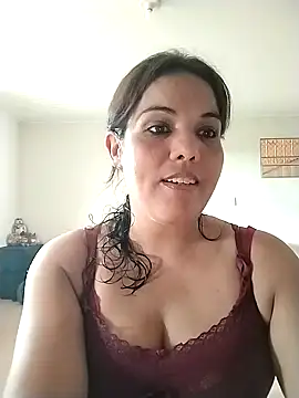 Bellapotencia1985 online show from March 13, 10:38 am