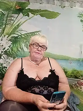 VioletSweet5566 online show from June 28, 2:56 pm