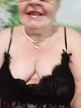 VioletSweet5566 online show from June 24, 3:00 pm
