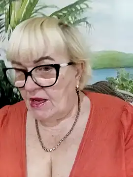 VioletSweet5566 online show from May 1, 7:33 am