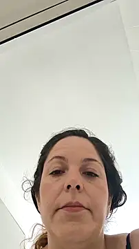 Snapshot of bibi_perigoBr chatting on October 24, 4:03 pm bibi perigoBr online show from October 24, 4:03 pm