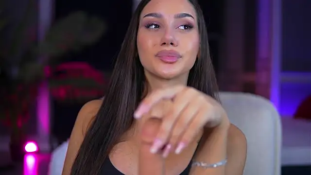 NinaSolenne online show from July 28, 8:52 pm