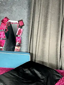 FavoriteKira online show from January 18, 7:43 pm