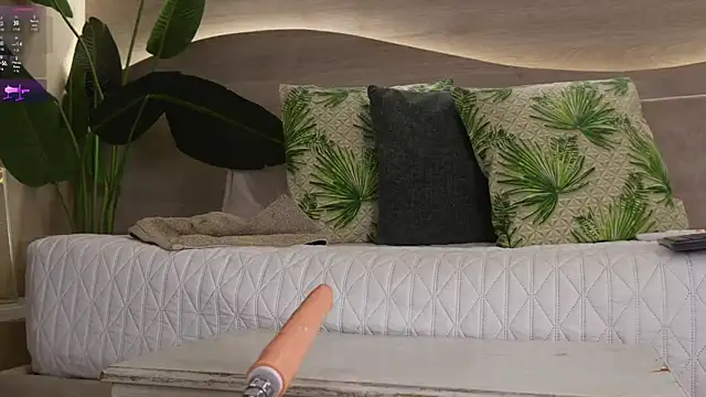 katia cute online show from June 6, 4:30 am