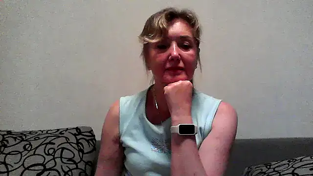 Snapshot of IrynaMolbertx chatting on October 14, 7:05 pm IrynaMolbertx online show from October 14, 7:05 pm