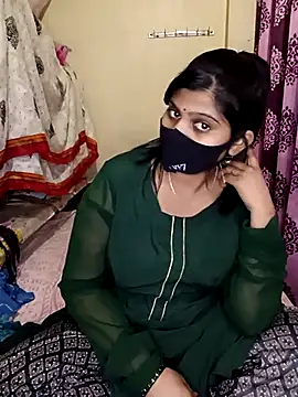 reena502 online show from November 10, 5:30 pm