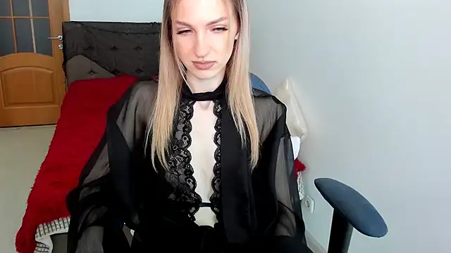 AndrianaBelle online show from November 18, 6:53 pm