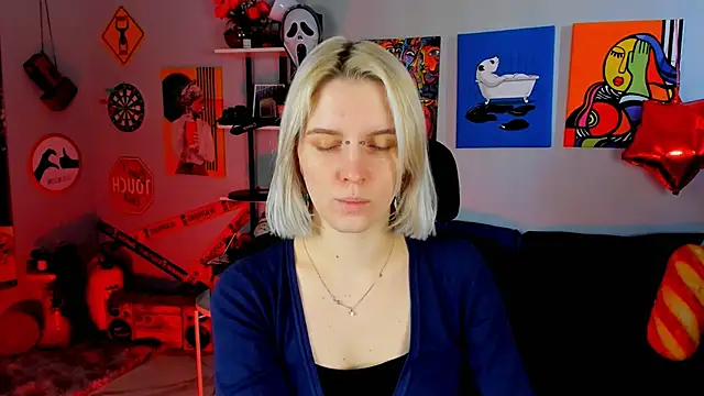 BethanyCloud online show from April 28, 5:22 am