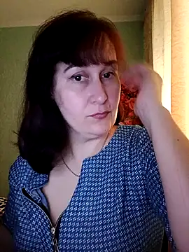 Amandda  online show from May 21, 1:42 pm