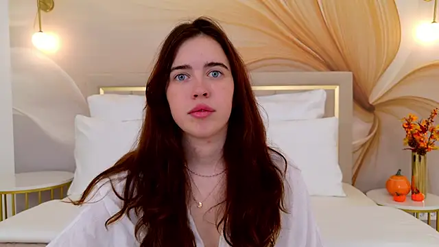 Snapshot of KimberlyBond chatting on September 24, 3:22 pm KimberlyBond online show from September 24, 3:22 pm