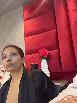 VictoriaFerro online show from June 4, 1:15 pm