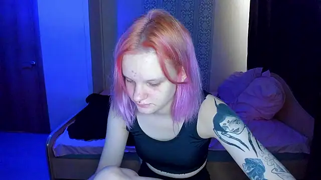 Elieiza xo online show from February 13, 9:11 am