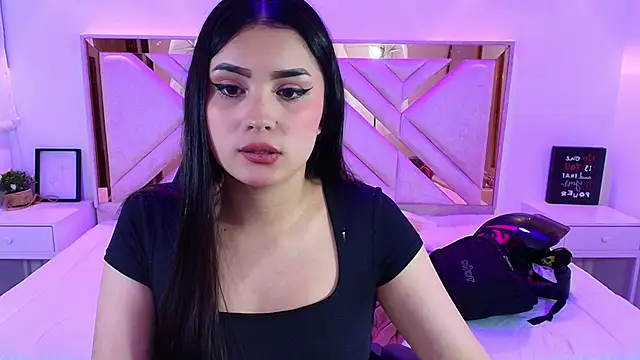 Natalie loffreda online show from July 30, 8:10 pm