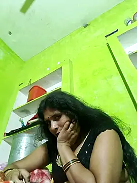 Hot-piuy online show from November 12, 10:08 pm