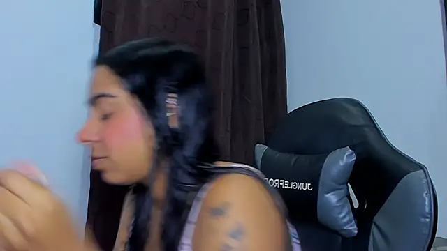 violet and myers online show from February 4, 3:20 am