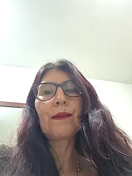 swity foster online show from June 9, 2:27 pm