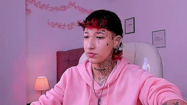 Luci Rose online show from March 16, 8:35 pm