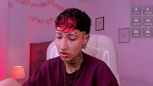 Luci Rose online show from July 5, 2:56 pm