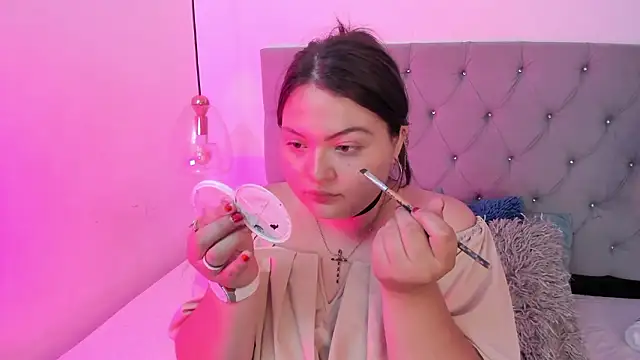 Tessa Sinclaire online show from March 16, 9:08 pm