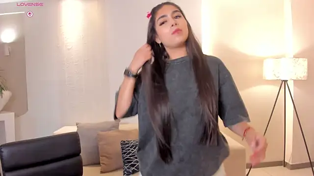 VeronicaBlue online show from November 10, 10:32 am