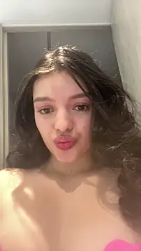 AriaHeavenss online show from November 23, 1:41 am