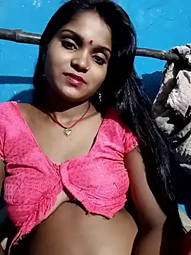 Snapshot of Harini_Gautam chatting on September 11, 7:03 pm Harini Gautam online show from September 11, 7:03 pm