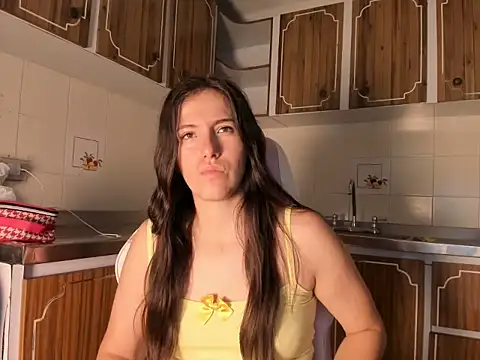 Snapshot of katalella_brown1 chatting on September 15, 11:40 am katalella brown1 online show from September 15, 11:40 am