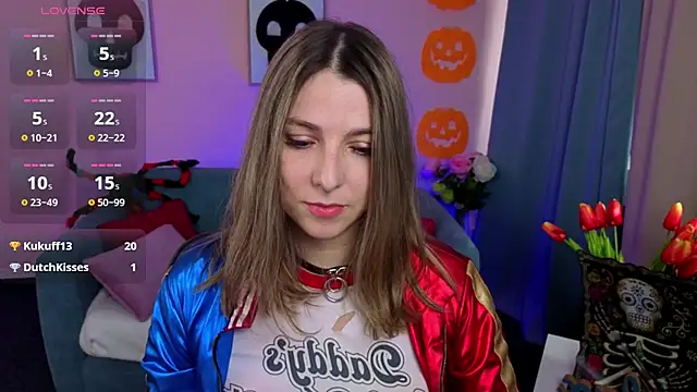 evafolver online show from October 31, 9:46 am