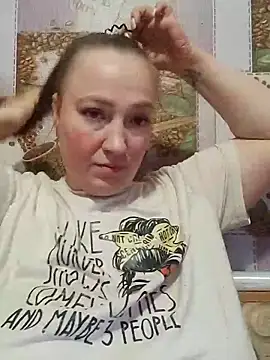 Kiss Eva online show from February 8, 3:27 pm