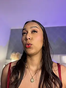 MiilaBlake online show from July 24, 9:00 pm