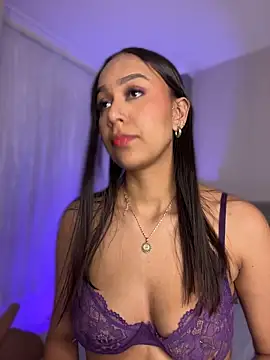 MiilaBlake online show from June 8, 6:52 pm
