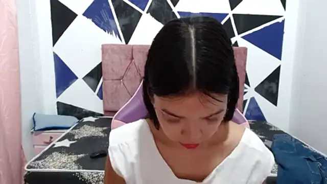 shy luna18 online show from November 28, 1:14 pm