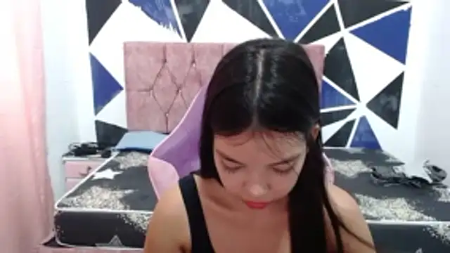 shy luna18 online show from November 6, 2:23 pm