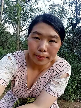 quynhkoolbae online show from October 12, 9:44 am