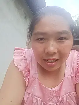 quynhkoolbae online show from July 12, 10:05 am