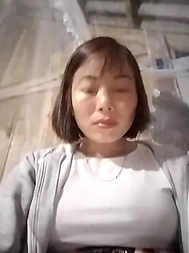 Annaacutee online show from December 3, 1:02 pm