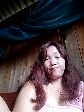 Snapshot of miumiu_00 chatting on September 15, 2:42 am miumiu 00 online show from September 15, 2:42 am