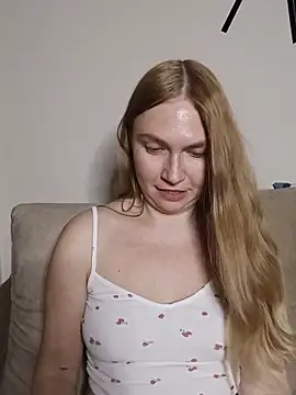 KisaVixen online show from June 13, 6:49 pm
