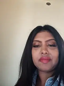 Indian GlowingMiax online show from December 21, 9:24 am