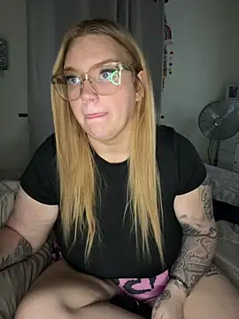 MysteriousMylaX online show from September 18, 7:23 pm