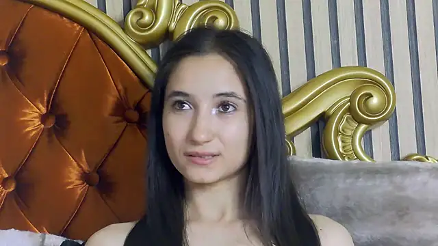 CarolinaBlair online show from June 10, 5:39 am