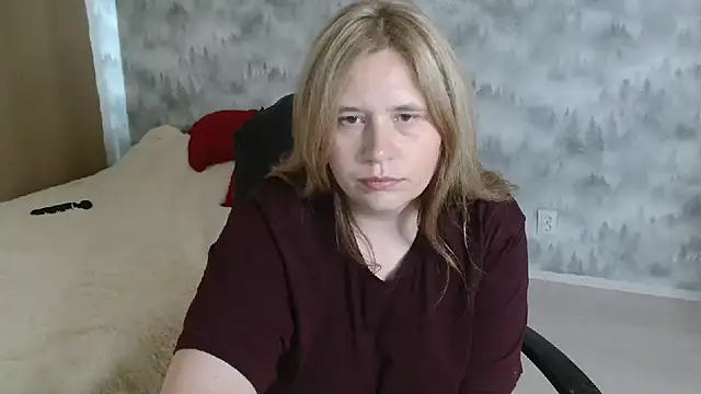 AdelinaLawson online show from July 24, 10:24 am