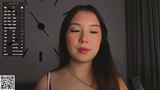 AlberthaEscue online show from October 15, 4:26 am