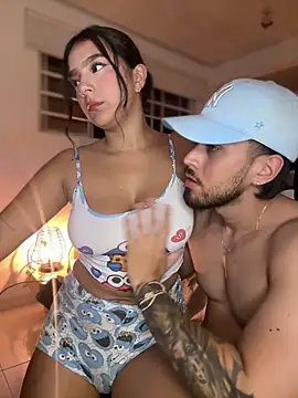 Tomas Olivia online show from November 30, 11:20 pm