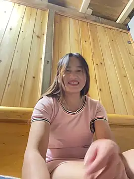 Snapshot of phungtiti chatting on October 11, 2:53 pm phungtiti online show from October 11, 2:53 pm