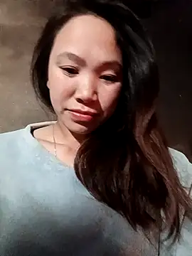 fanchunn online show from December 4, 1:24 pm